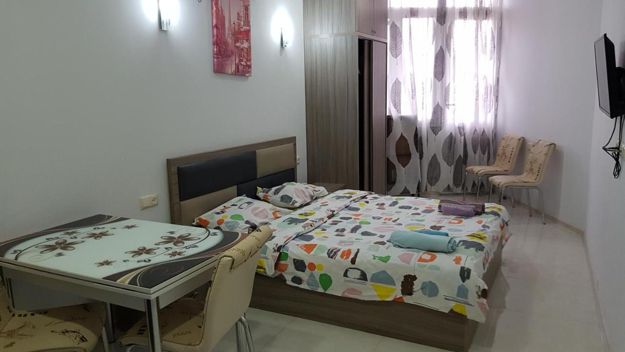 Sky-G Sea View Apartment Batumi Exterior photo